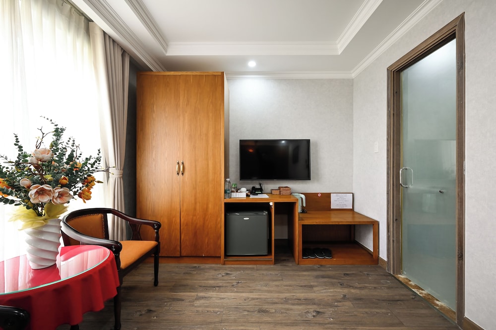 the river park hotel