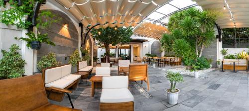 le cap hotel and apartment