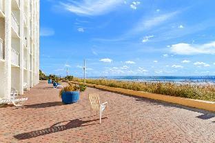 seamist driftwood vacation studio with balcony