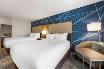 comfort inn and suites gallatin nashville metro