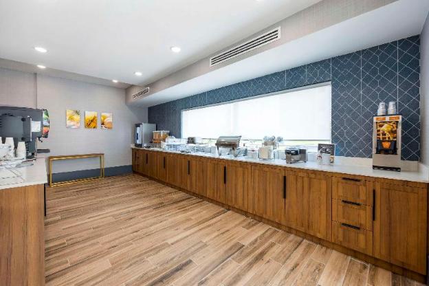 comfort inn and suites gallatin nashville metro