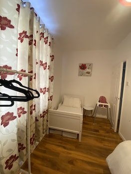 lovely and cosy house in cardiff south wales