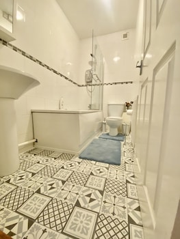 lovely and cosy house in cardiff south wales