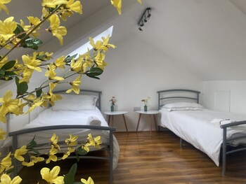 lovely and cosy house in cardiff south wales