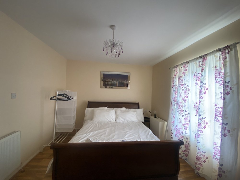 lovely and cosy house in cardiff south wales