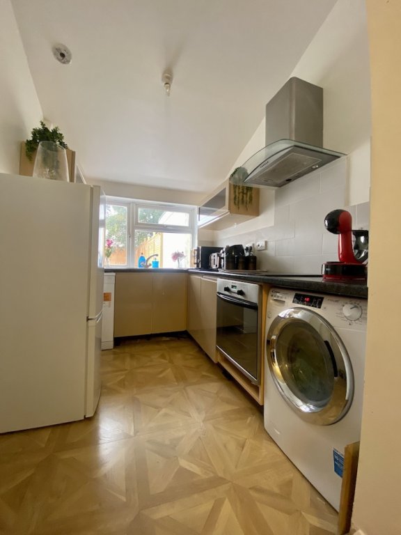 lovely and cosy house in cardiff south wales