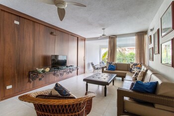 apartamento enseada guaruja