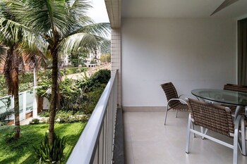 apartamento enseada guaruja