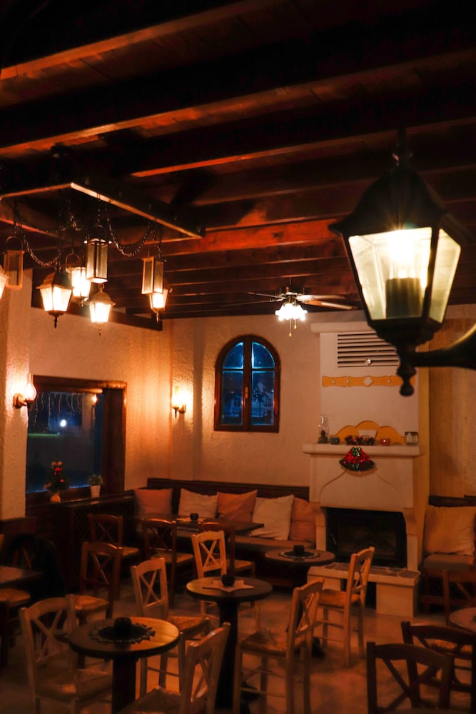 hotel mitikas
