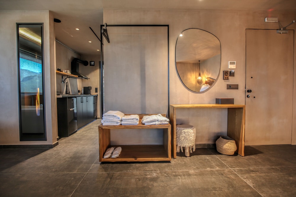 meteora heaven and earth