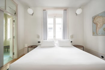 cais urban lodge