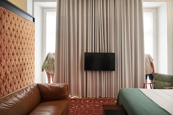 cais urban lodge