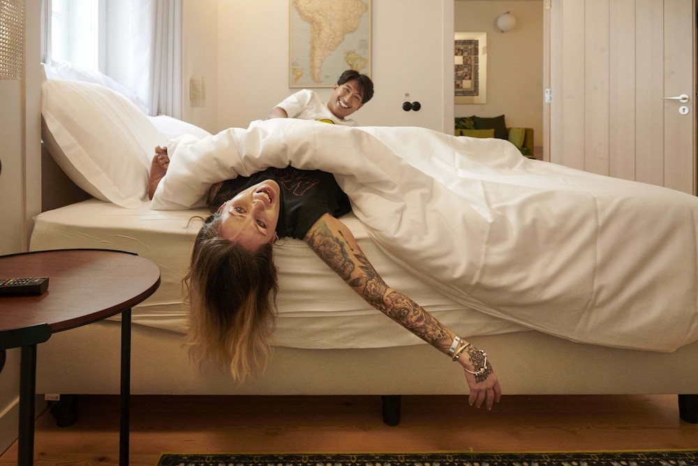 cais urban lodge