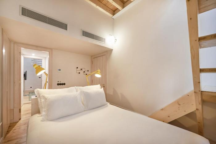 cais urban lodge