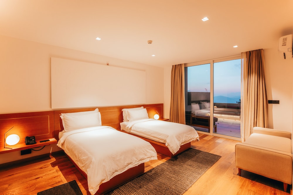 the terraces resort and spa