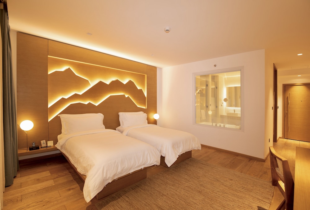 the terraces resort and spa