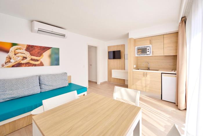 sun beach apartments santa ponsa