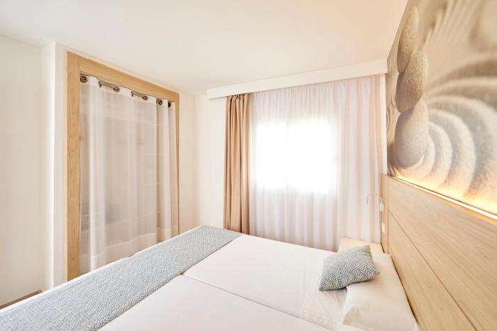 sun beach apartments santa ponsa