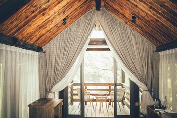amaya retreat