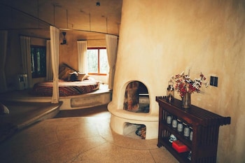 amaya retreat