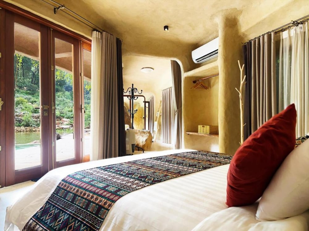 amaya retreat