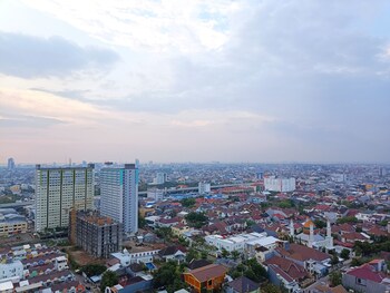comfortable 2br apartment at vida view makassar
