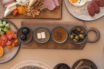 Kalia Beach Hotel Side,,3 star