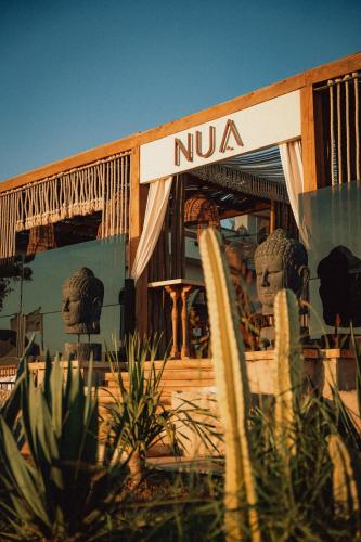 kalia beach hotel side