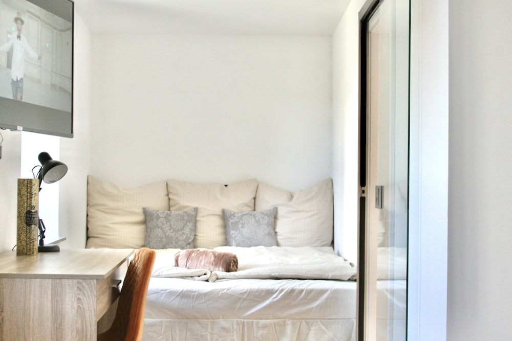 the manhattan a boutique hotel by american ease