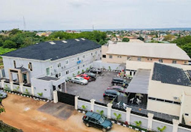 beniks courtyard hotel