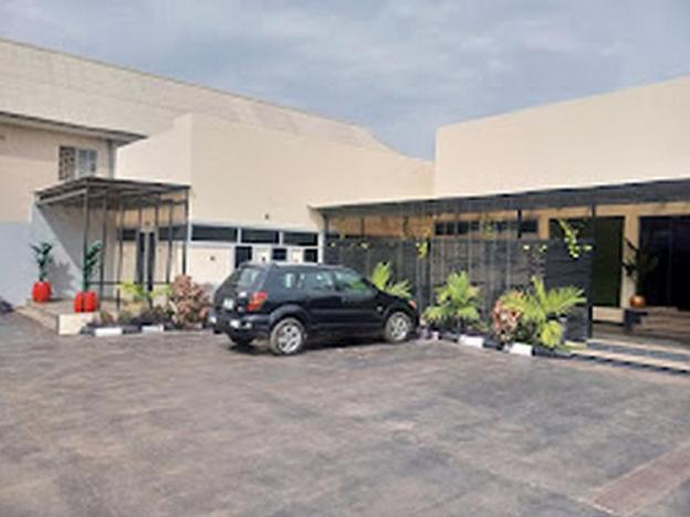 beniks courtyard hotel