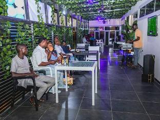 beniks courtyard hotel