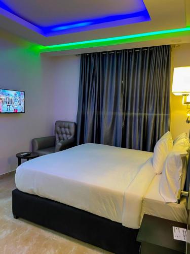 beniks courtyard hotel