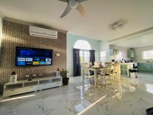 luxury apartments and rooms the lagoons