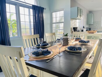 luxury apartments and rooms the lagoons