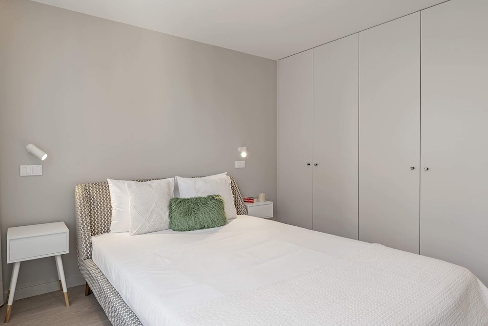in the city centre cine park residence i