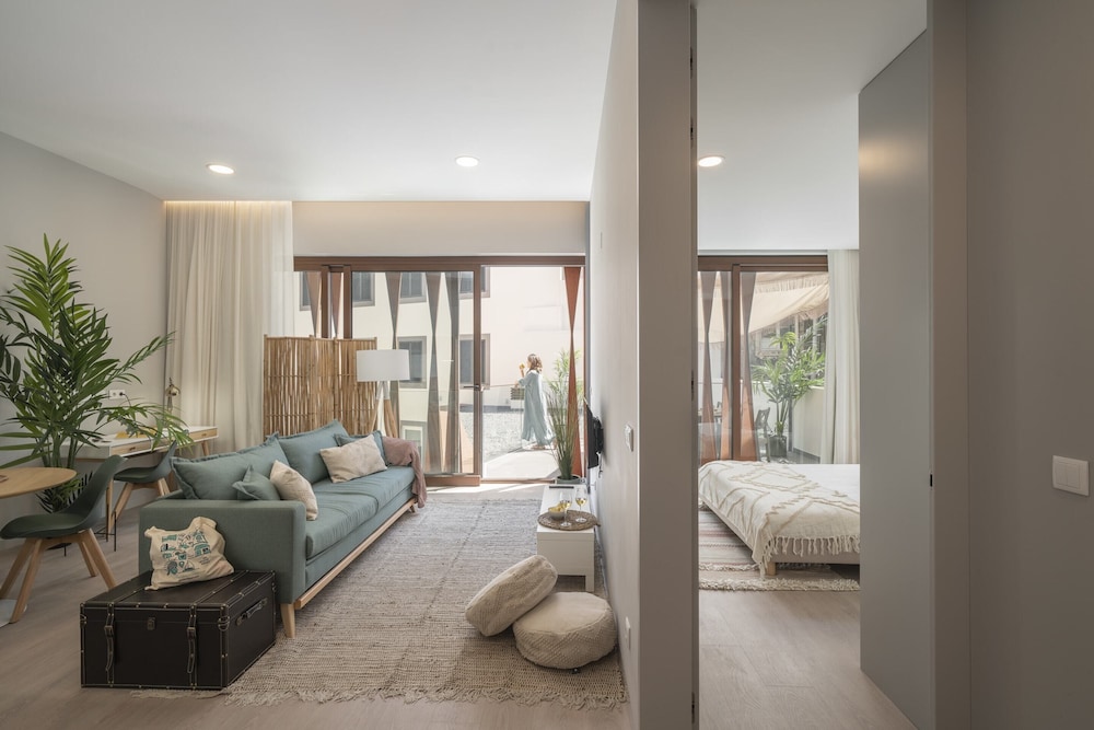in the city centre cine park residence i