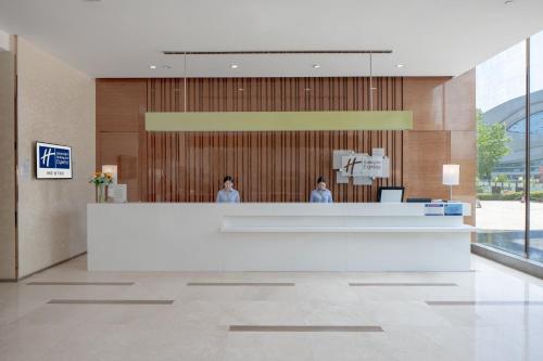 holiday inn express luoyang city center by ihg