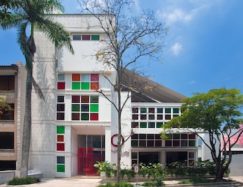 now hotel adults only