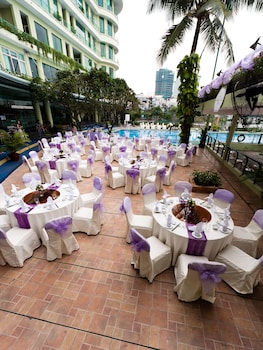 the hanoi club hotel and residences