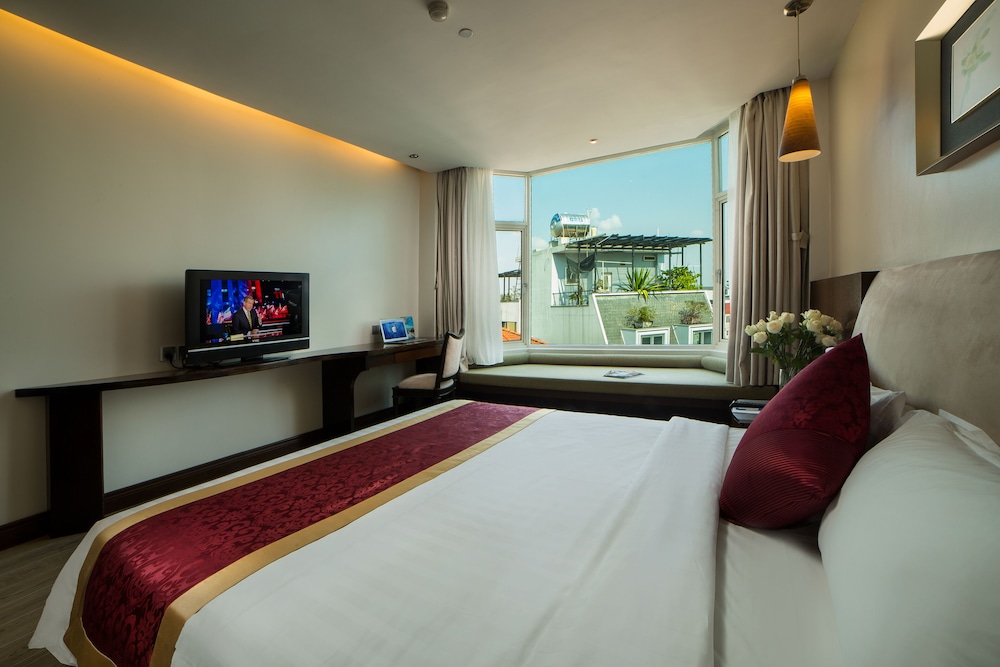 the hanoi club hotel and residences