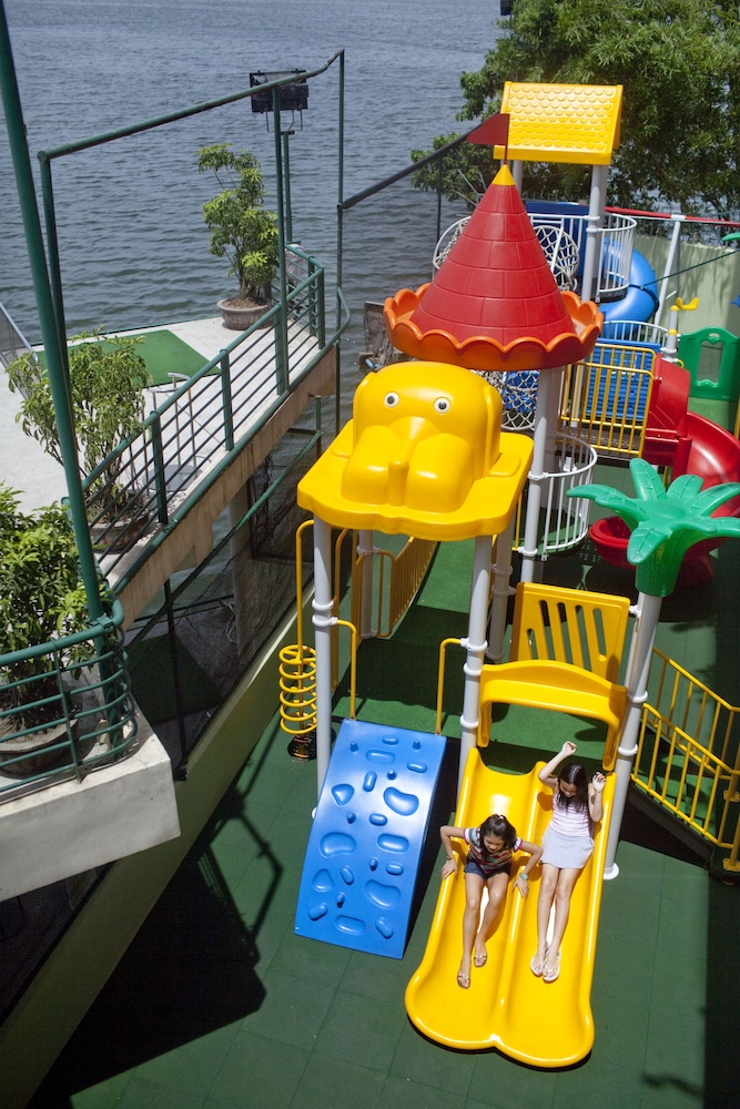 the hanoi club hotel and residences