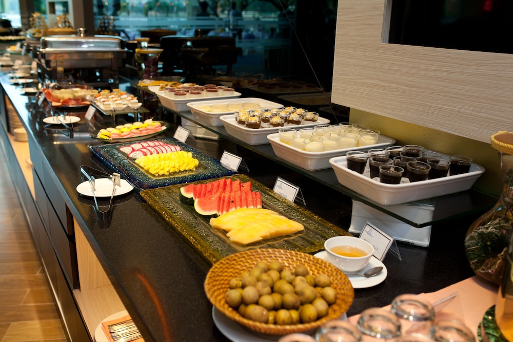 the hanoi club hotel and residences