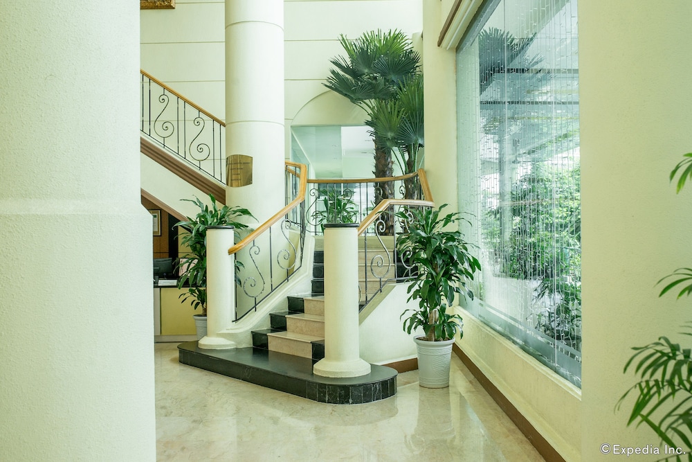 the hanoi club hotel and residences