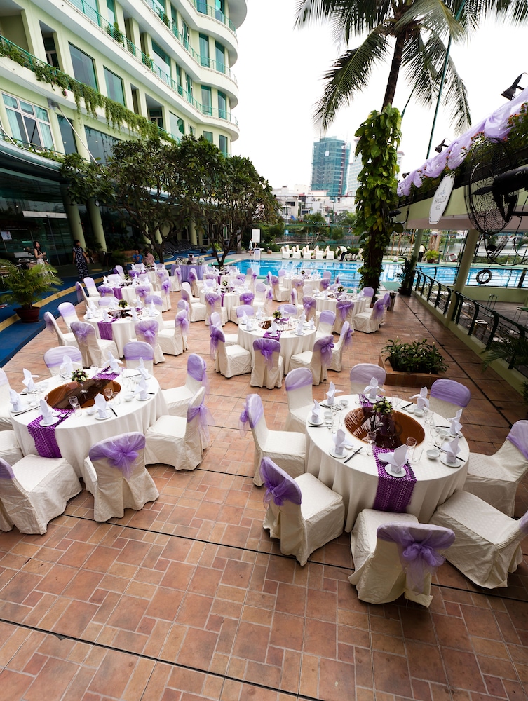 the hanoi club hotel and residences