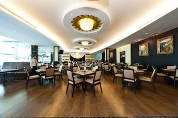 the hanoi club hotel and residences