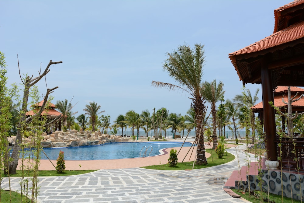 hodota cam binh resort and spa lagi beach