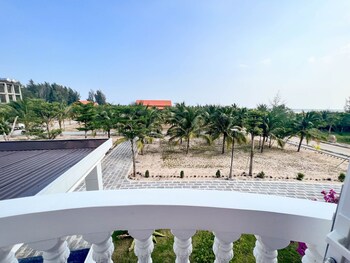 hodota cam binh resort and spa lagi beach