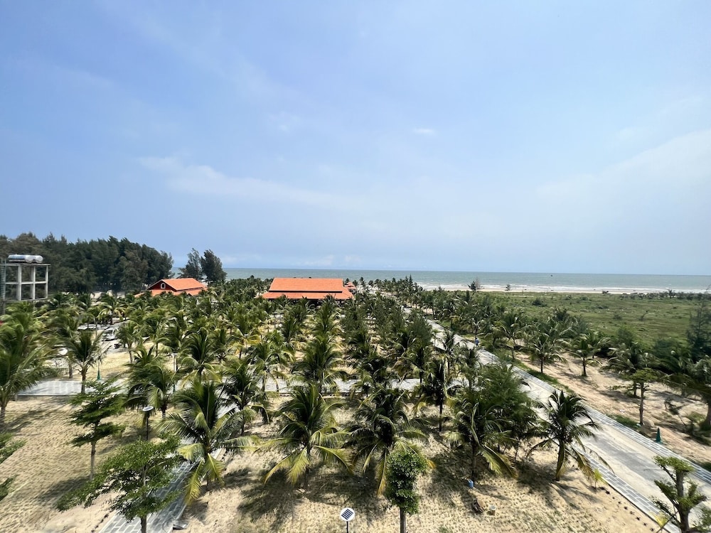 hodota cam binh resort and spa lagi beach