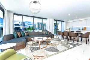 surfers paradise